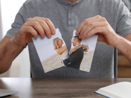 Divorce lawyer